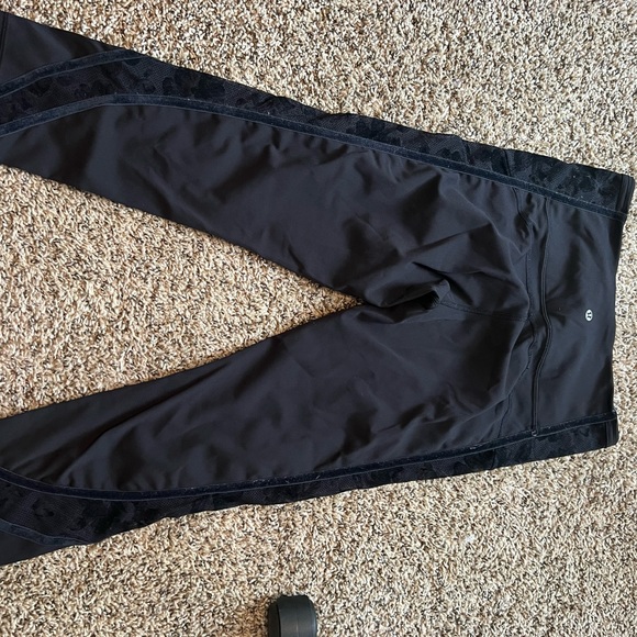 Lululemon wonder under limited edition 23inch - Picture 3 of 5